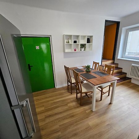 Hotel Squash Centrum Prievidza Zimmer foto
