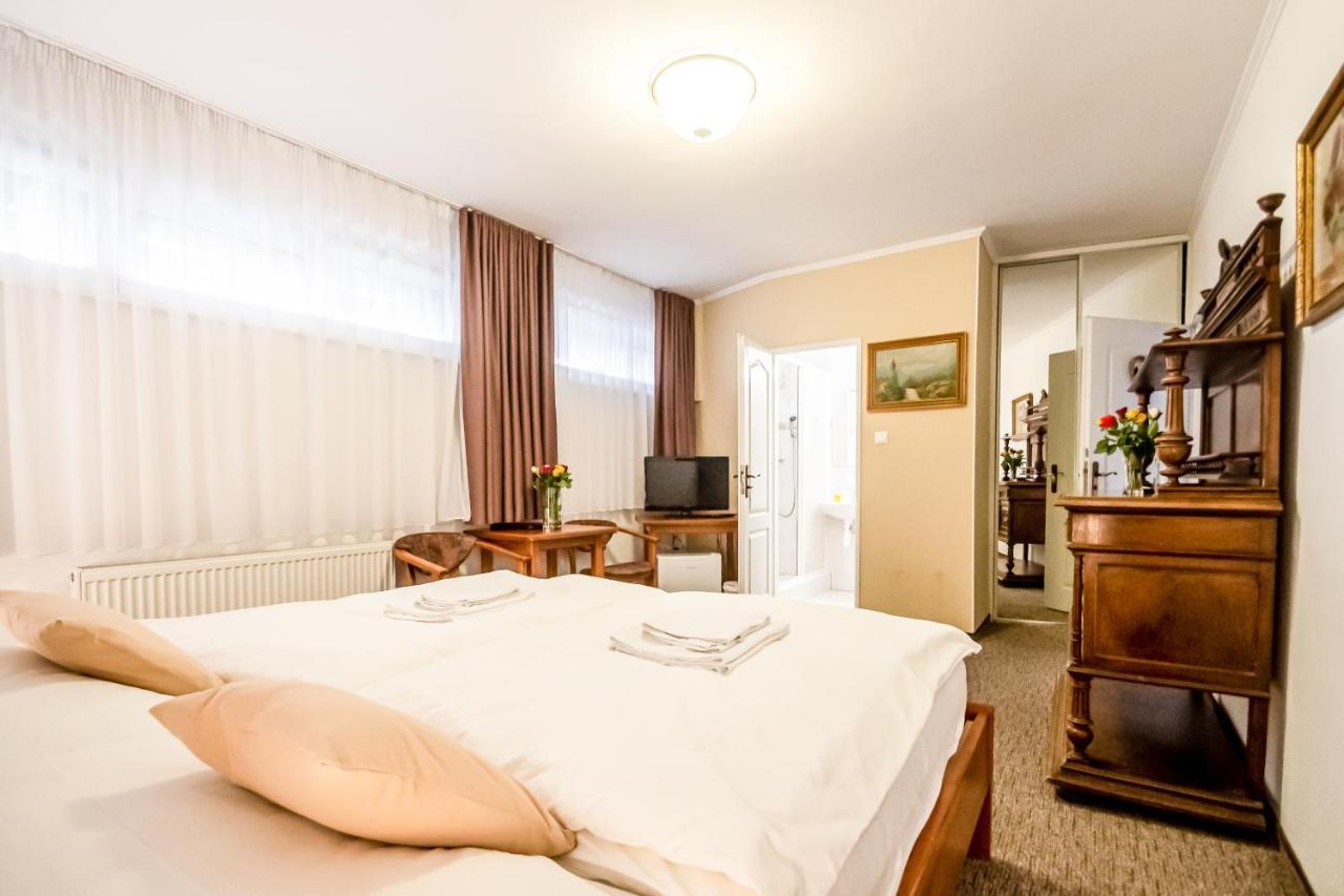 Hotel Squash Centrum Prievidza Exterior foto